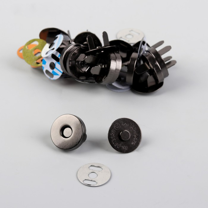 картинка Кнопка магнитная с усиками D=18мм. цв.черный от магазина Пряжа Макошь Ярославль