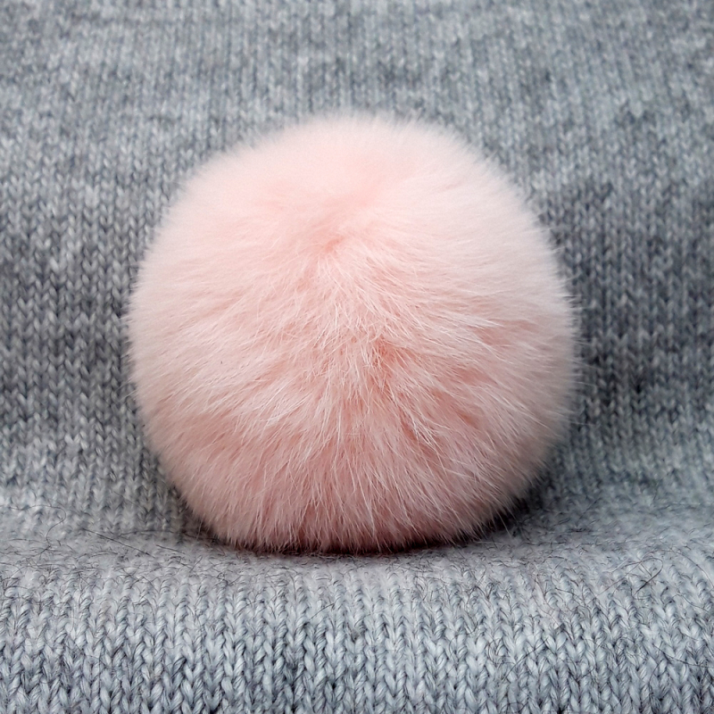 картинка Помпон натуральный Кролик-7-8см цв. нежно-розовый от магазина Пряжа Макошь Ярославль