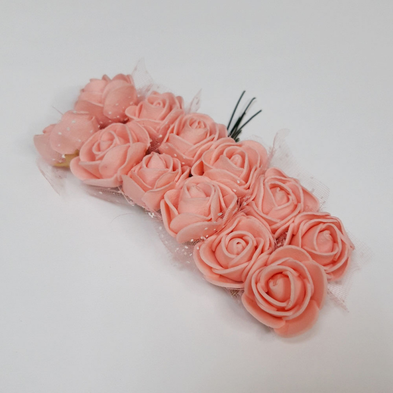 картинка Розы из фоамирана 2см-12шт. цв. персиковый от магазина Пряжа Макошь Ярославль