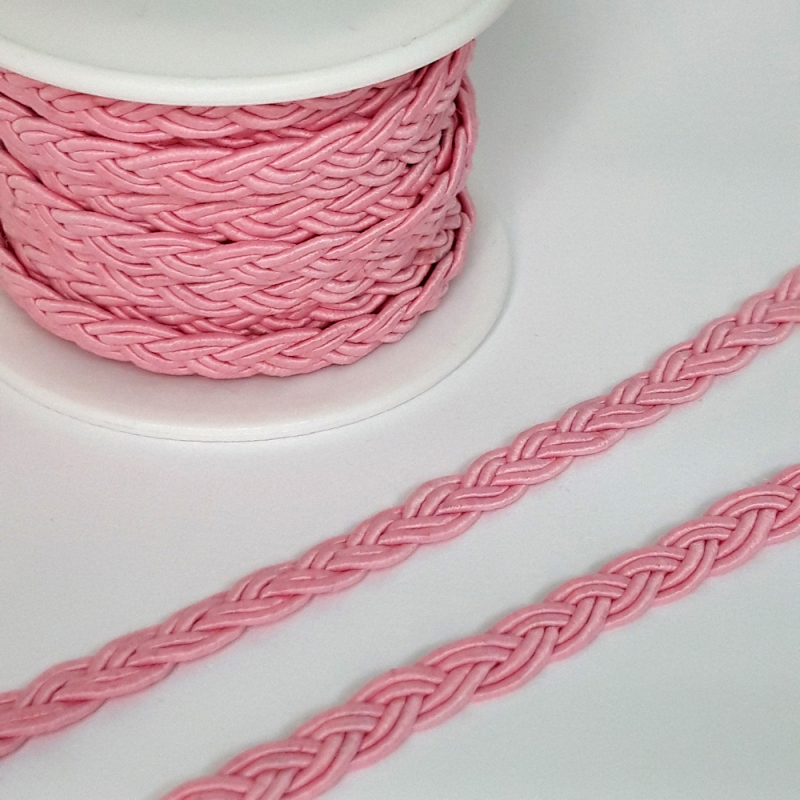 картинка Тесьма плетение коса цв.розовый 5мм-5метров от магазина Пряжа Макошь Ярославль