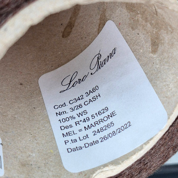 картинка Loro Piana MARRONE 100% кашемир цв. шоколад от магазина Пряжа Макошь Ярославль
