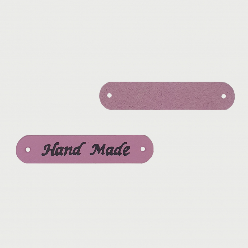 картинка Бирка кожзам "Hand made" 48×10мм цв.розовый от магазина Пряжа Макошь Ярославль