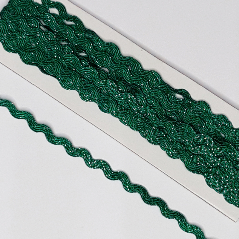 картинка Тесьма вьюнчик 5мм-5м цв. зеленый с серебром от магазина Пряжа Макошь Ярославль
