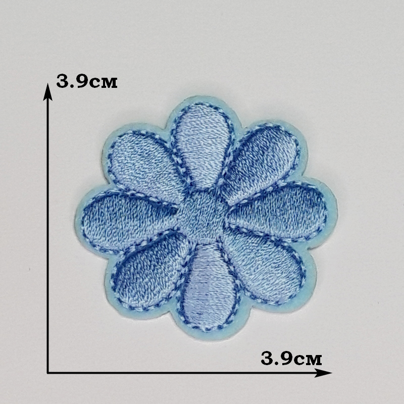 картинка Термонаклейка - Цветочек цв.голубой от магазина Пряжа Макошь Ярославль