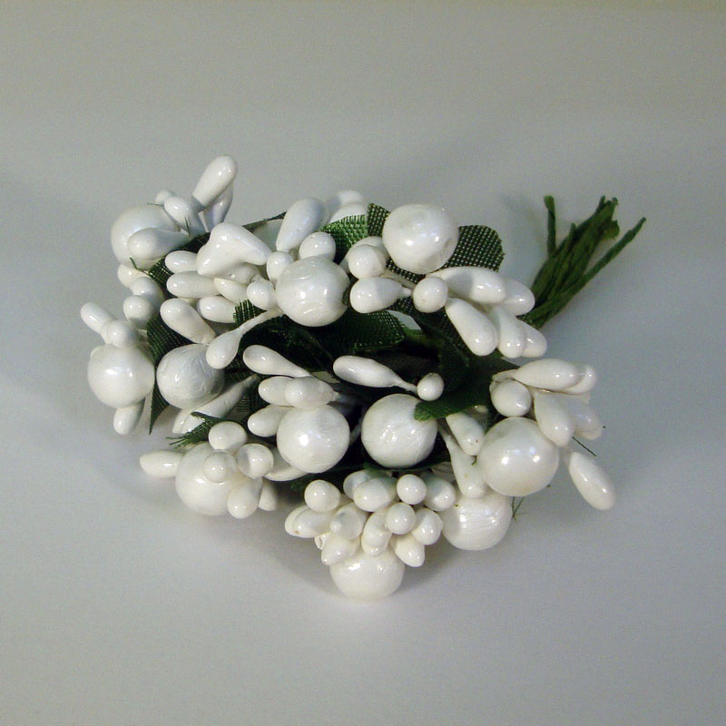картинка Букетик тычинок с зеленью и шариками-12шт. цв.белый от магазина Пряжа Макошь Ярославль