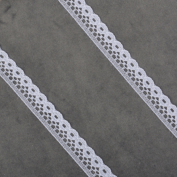 картинка Кружево-трикотаж 10мм х 4м цв.белый(3215) от магазина Пряжа Макошь Ярославль