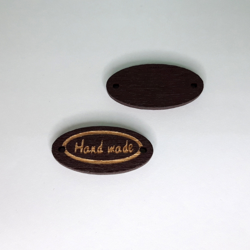 картинка Бирка деревянная "Hand made" 2,7х1,3см цв.коричневый(5677) от магазина Пряжа Макошь Ярославль